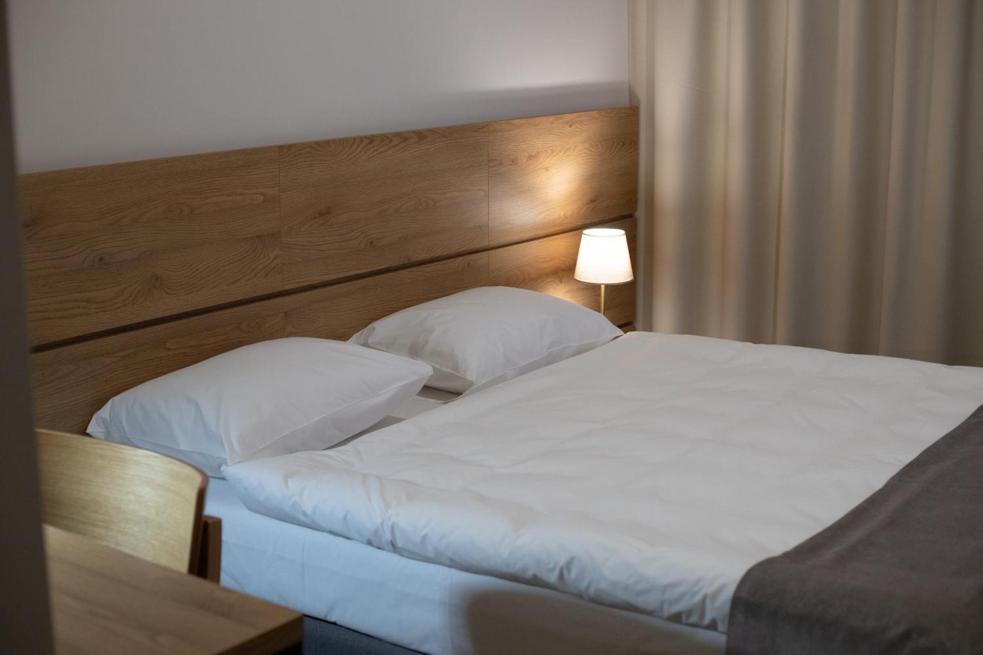 Novy Hotel Zielona Góra Eksteriør billede